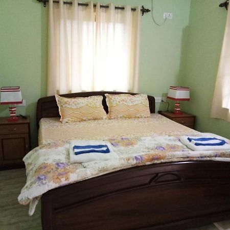 Shirley'S Guest House Majorda Esterno foto
