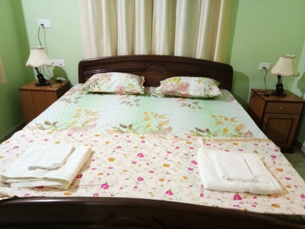 Shirley'S Guest House Majorda Esterno foto